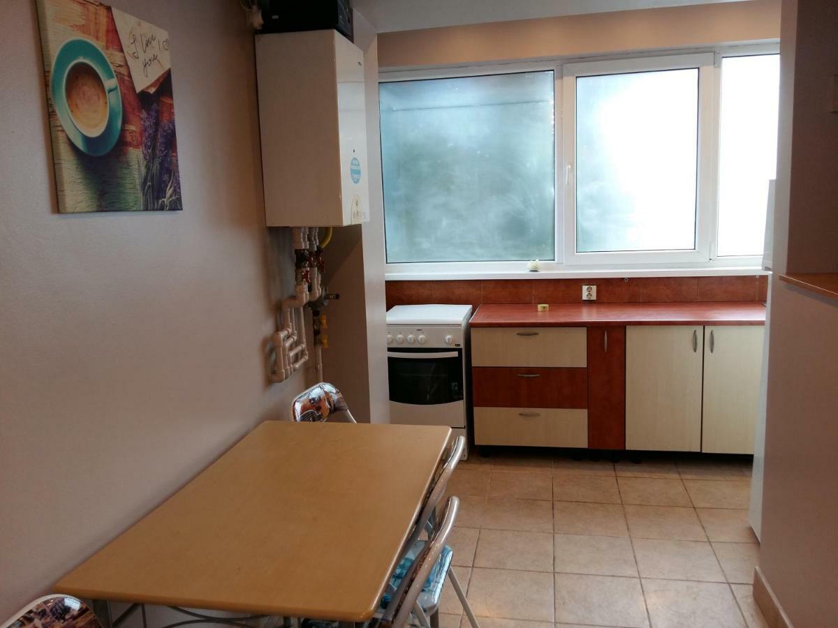Apartament Laurentiu - Etaj.1 Bukurešť Exteriér fotografie